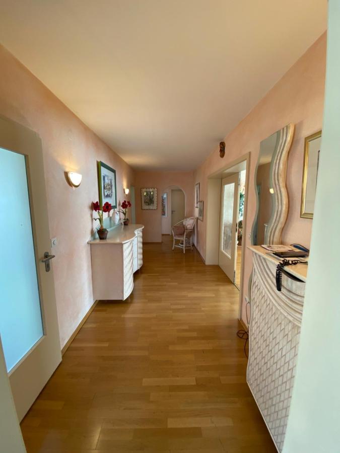 Schickes Appartement Im Haus Der Bilder Abenberg Eksteriør billede