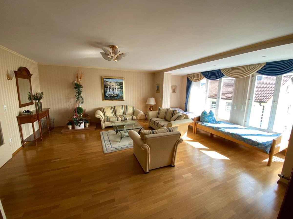 Schickes Appartement Im Haus Der Bilder Abenberg Eksteriør billede